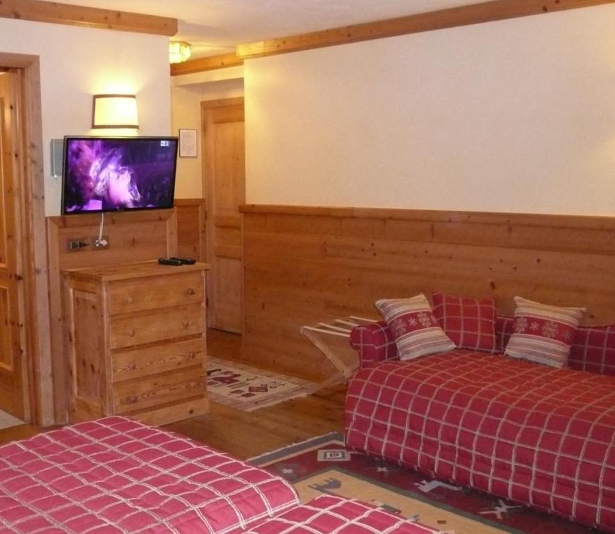 Hotel Mignon Breuil-Cervinia Quarto foto